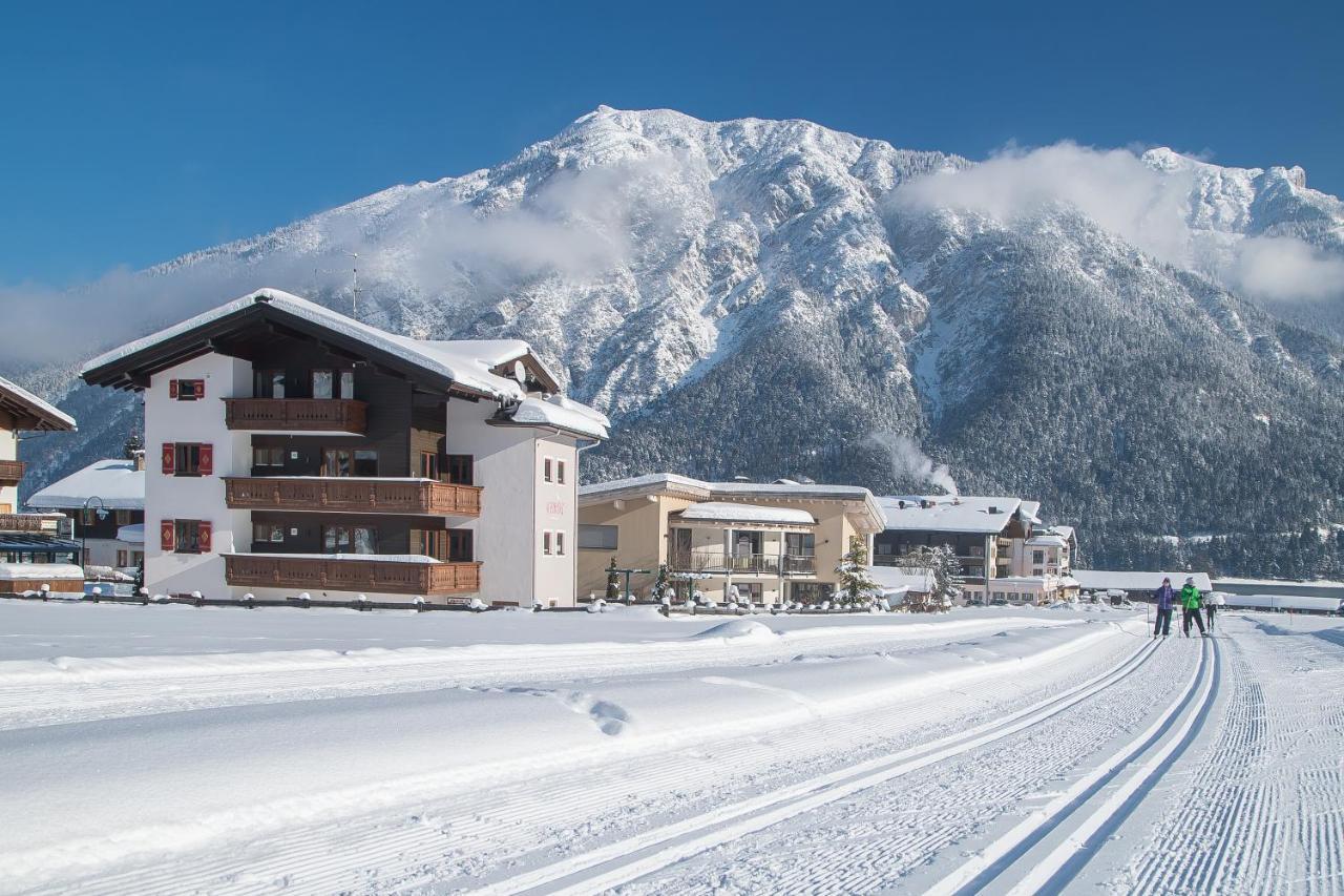 Alpenherz Ferienwohnungen Pertisau Bagian luar foto