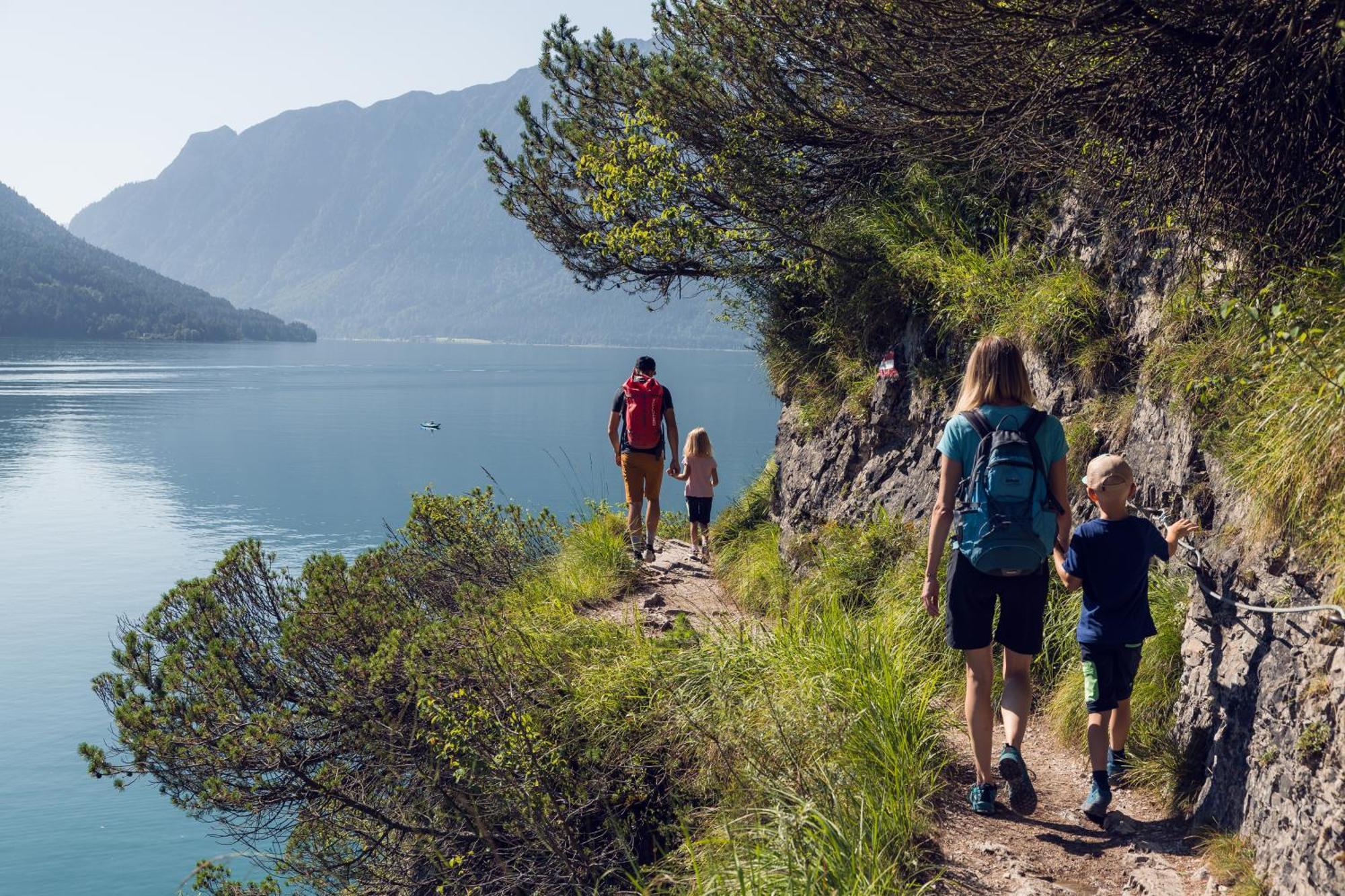 Alpenherz Ferienwohnungen Pertisau Bagian luar foto